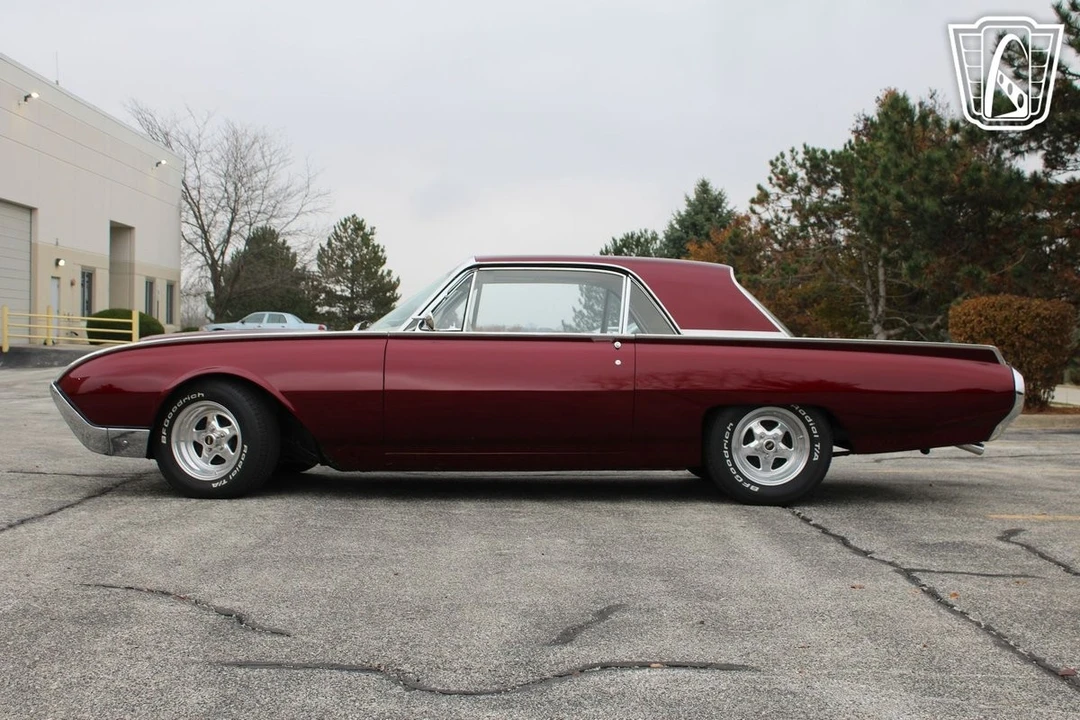 1962 Ford Thunderbird 3rd Gen - Image 7 of 12
