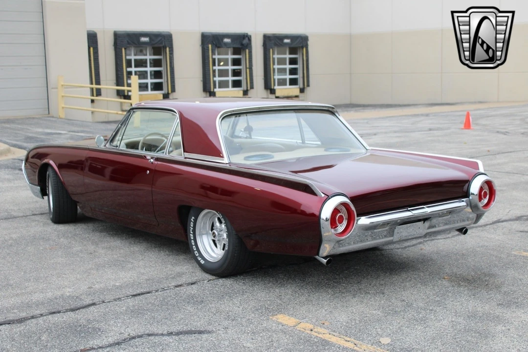 1962 Ford Thunderbird 3rd Gen - Image 7 of 12