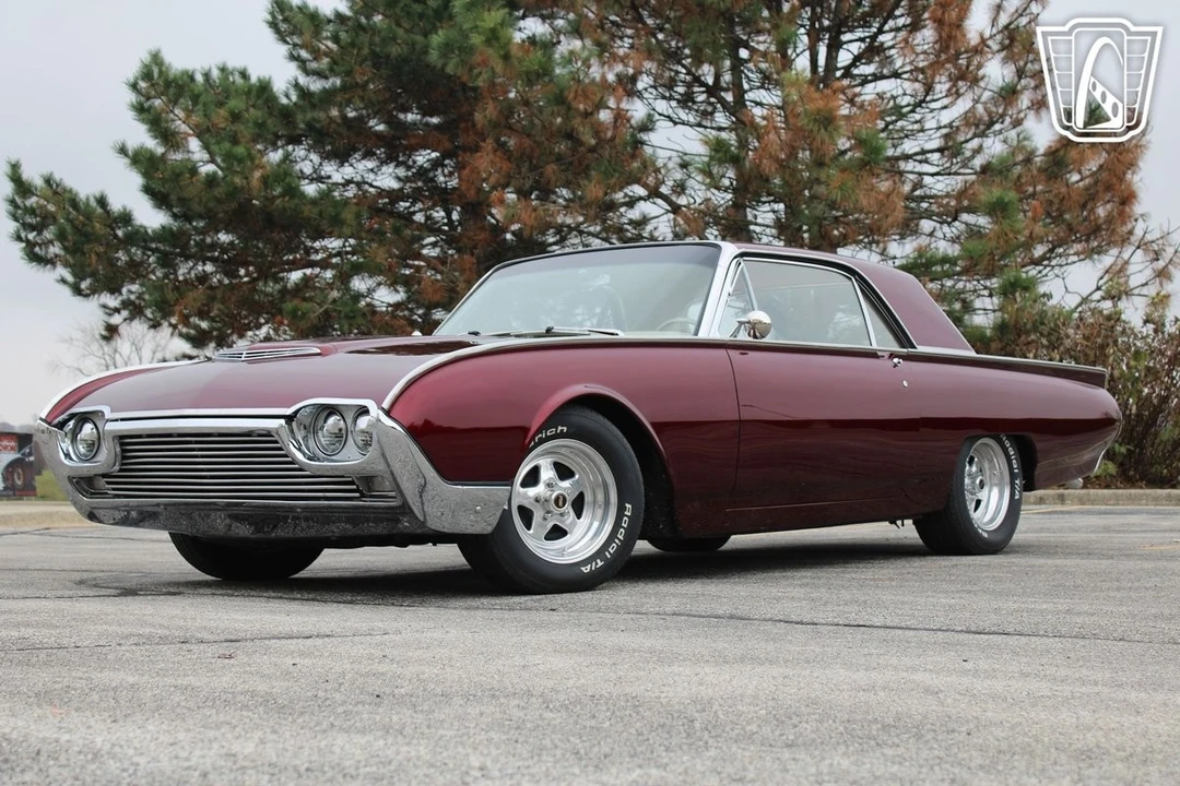 1962 Ford Thunderbird 3rd Gen - Image 5 of 12