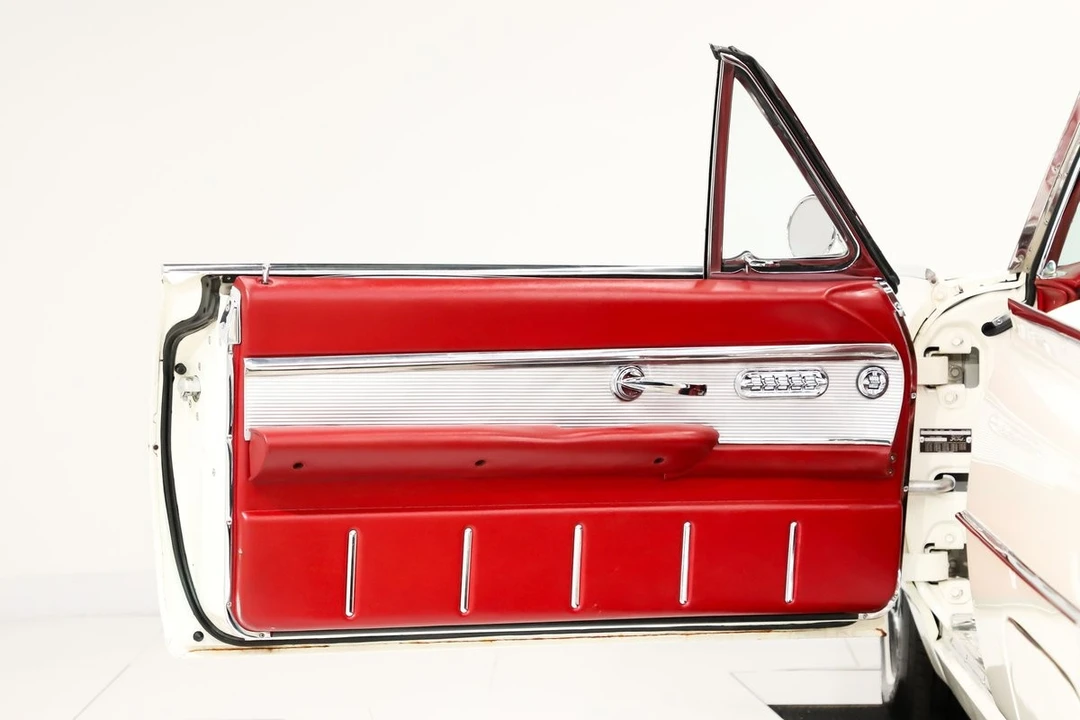 1962 Ford Thunderbird 3rd Gen - Image 7 of 12