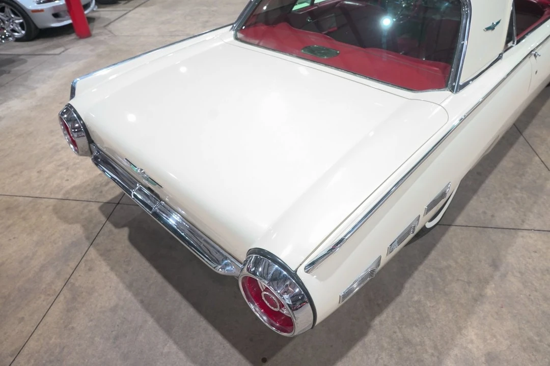 1962 Ford Thunderbird 3rd Gen - Image 20 of 21