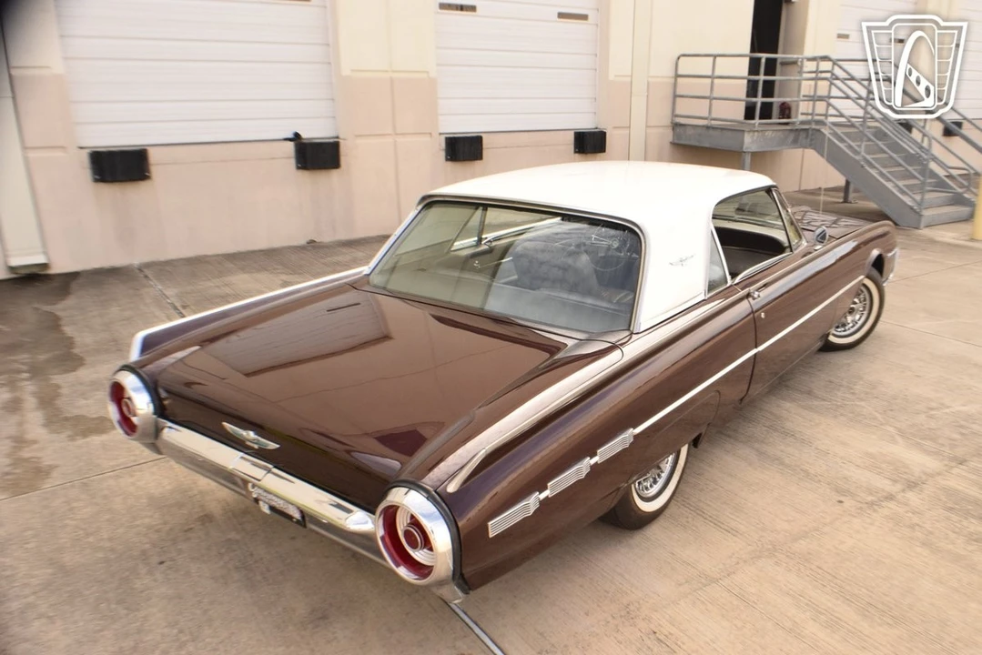 1962 Ford Thunderbird 3rd Gen - Image 13 of 21