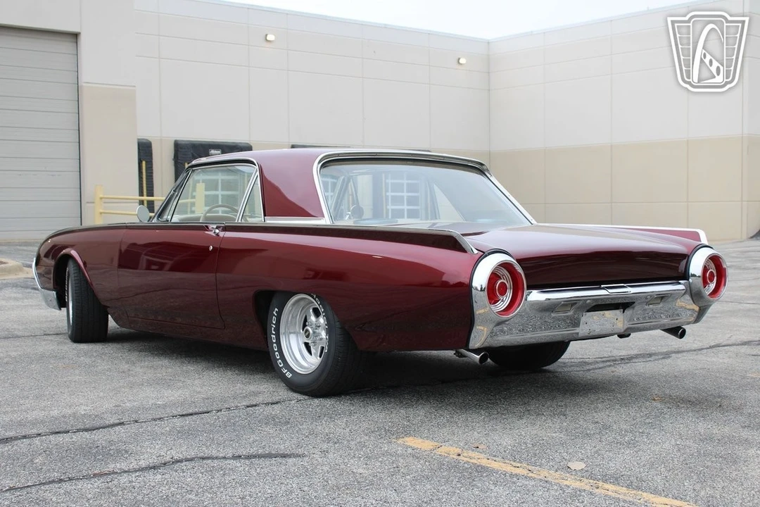 1962 Ford Thunderbird 3rd Gen - Image 10 of 12