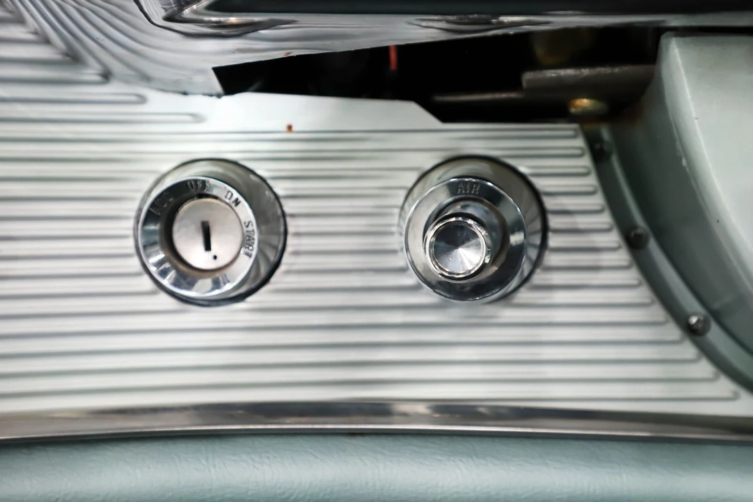 1962 Ford Thunderbird 3rd Gen - Image 31 of 31