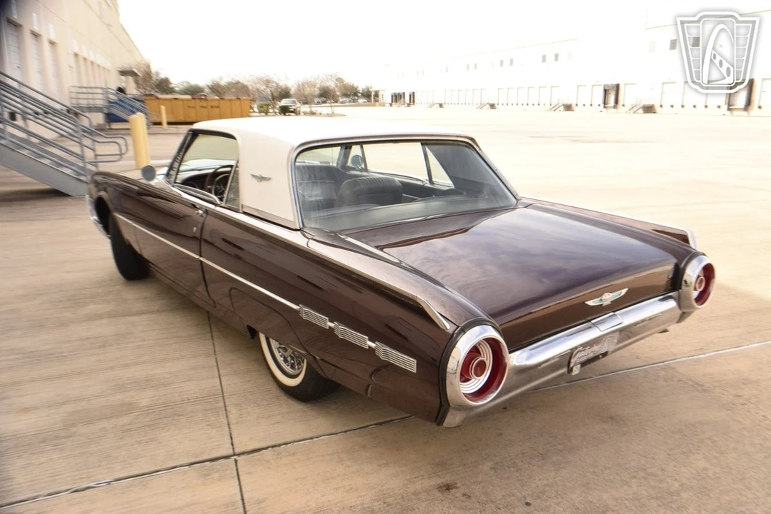 1962 Ford Thunderbird 3rd Gen - Image 8 of 12