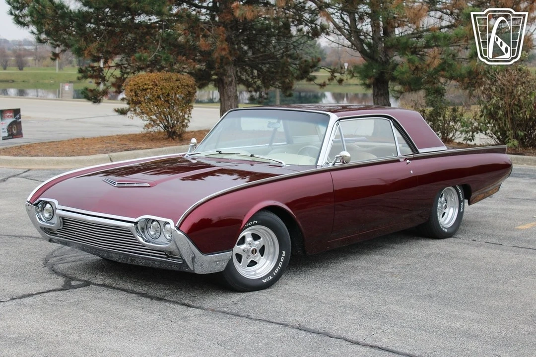 1962 Ford Thunderbird 3rd Gen - Image 4 of 12