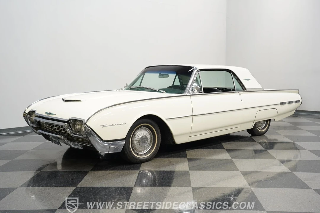 1962 Ford Thunderbird 3rd Gen - Image 5 of 12