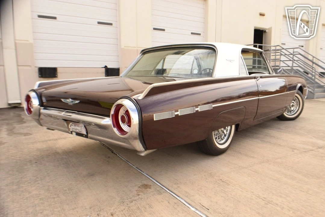 1962 Ford Thunderbird 3rd Gen - Image 15 of 21