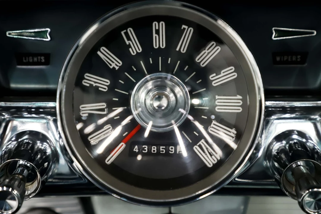 1962 Ford Thunderbird 3rd Gen - Image 3 of 31