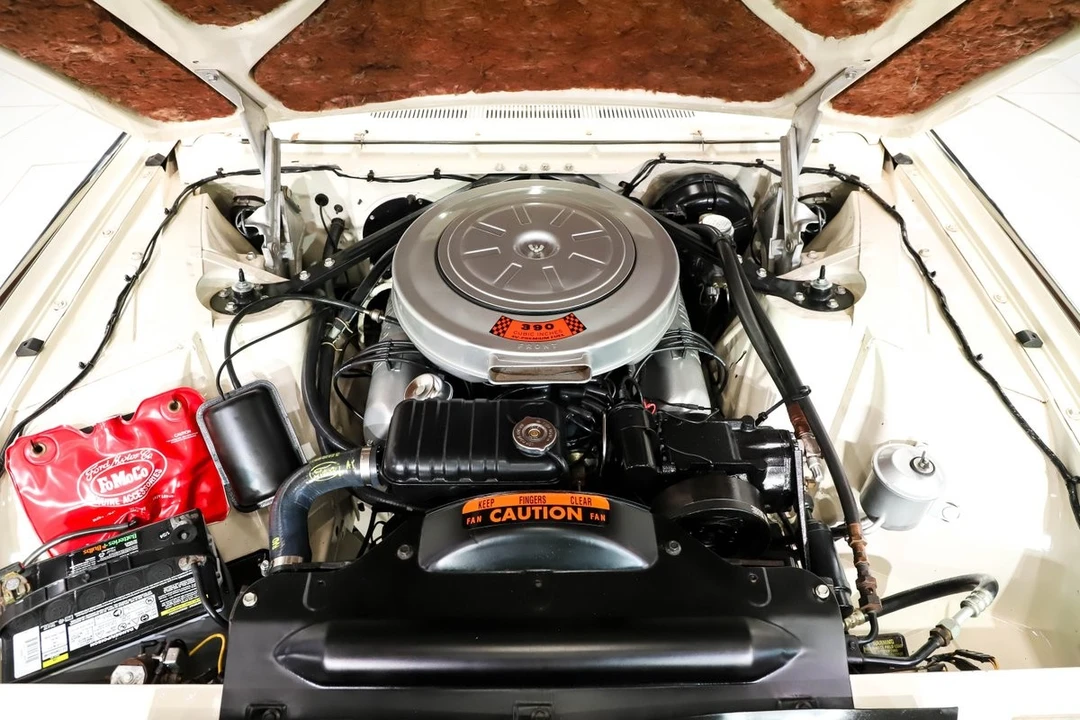 1962 Ford Thunderbird 3rd Gen - Image 5 of 12