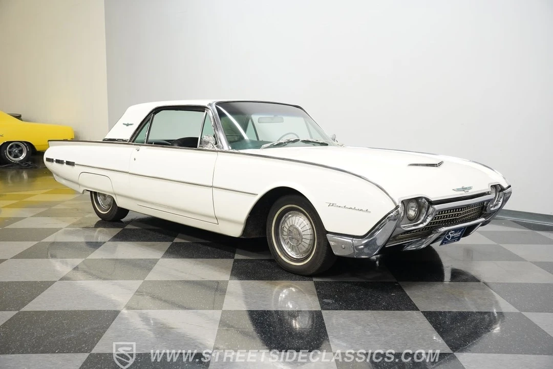 1962 Ford Thunderbird 3rd Gen - Image 17 of 21
