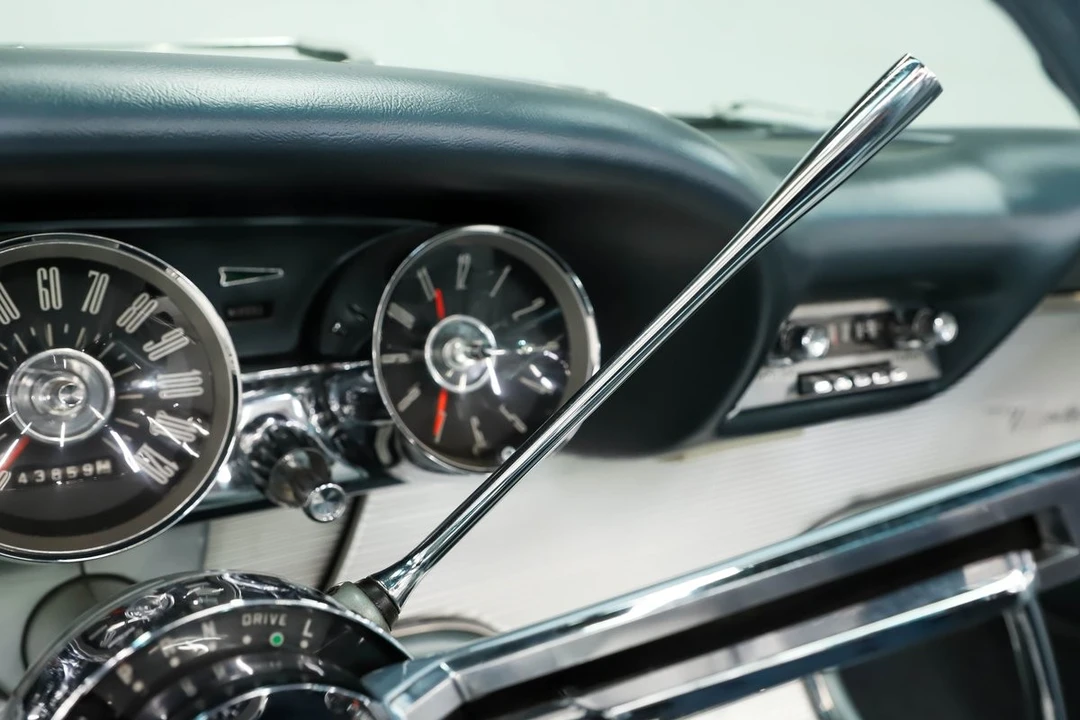 1962 Ford Thunderbird 3rd Gen - Image 4 of 31