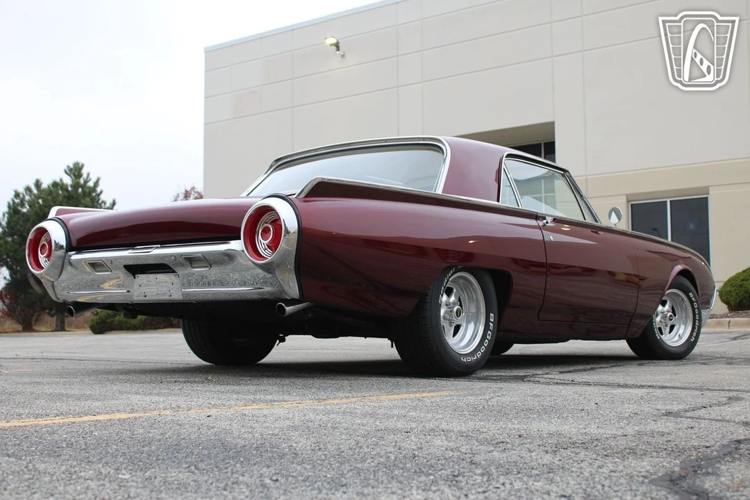 1962 Ford Thunderbird 3rd Gen - Image 18 of 21
