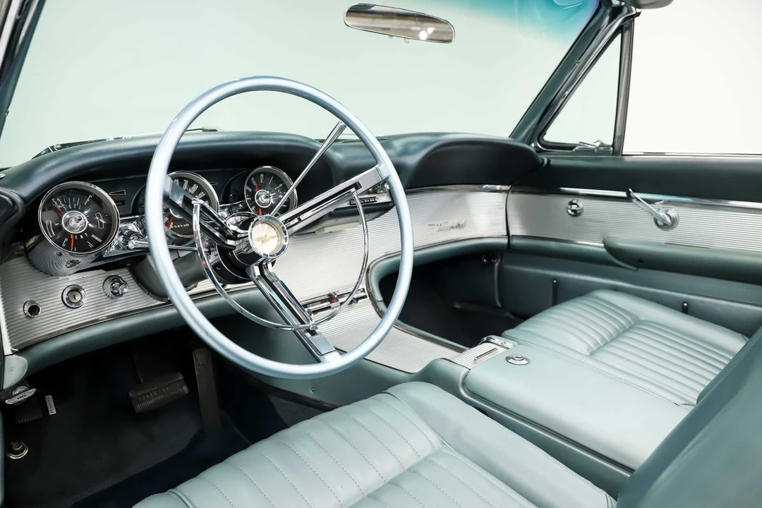 1962 Ford Thunderbird 3rd Gen - Image 2 of 31