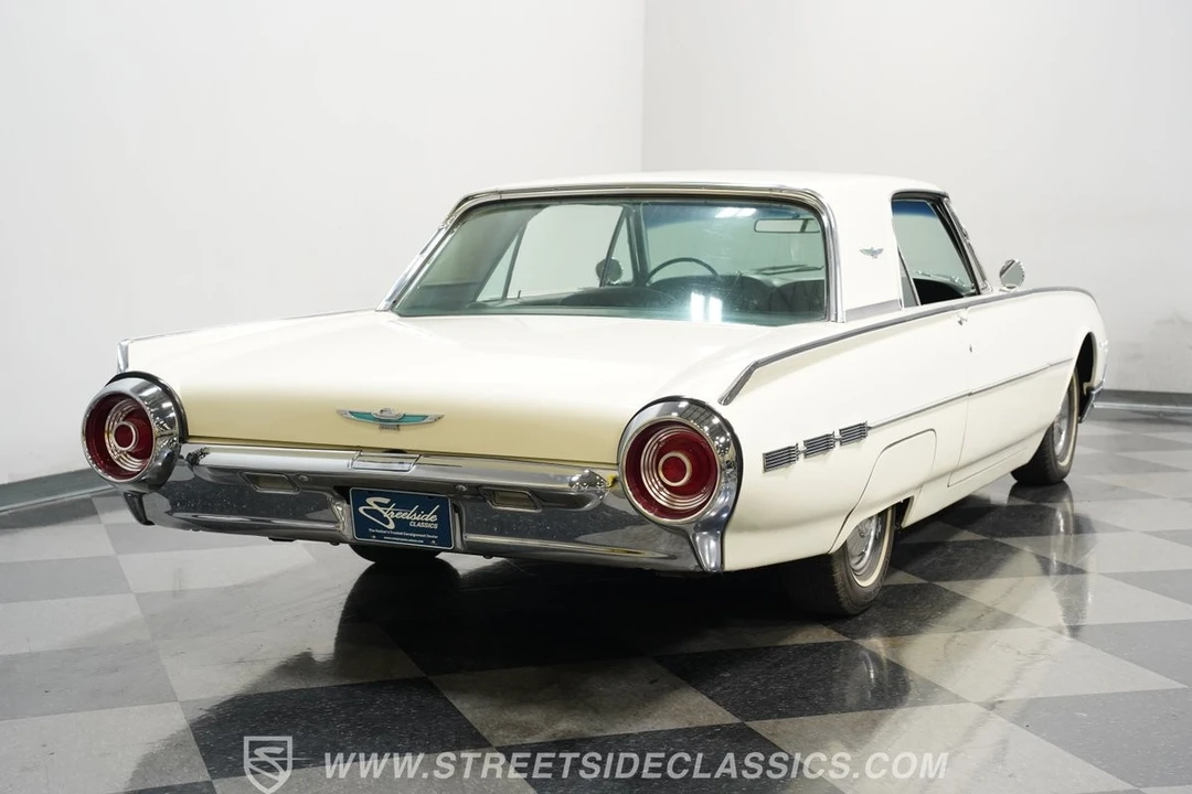 1962 Ford Thunderbird 3rd Gen - Image 11 of 12