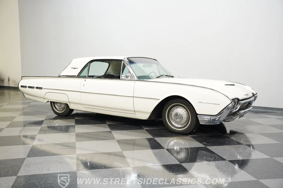 1962 Ford Thunderbird 3rd Gen - Image 16 of 21