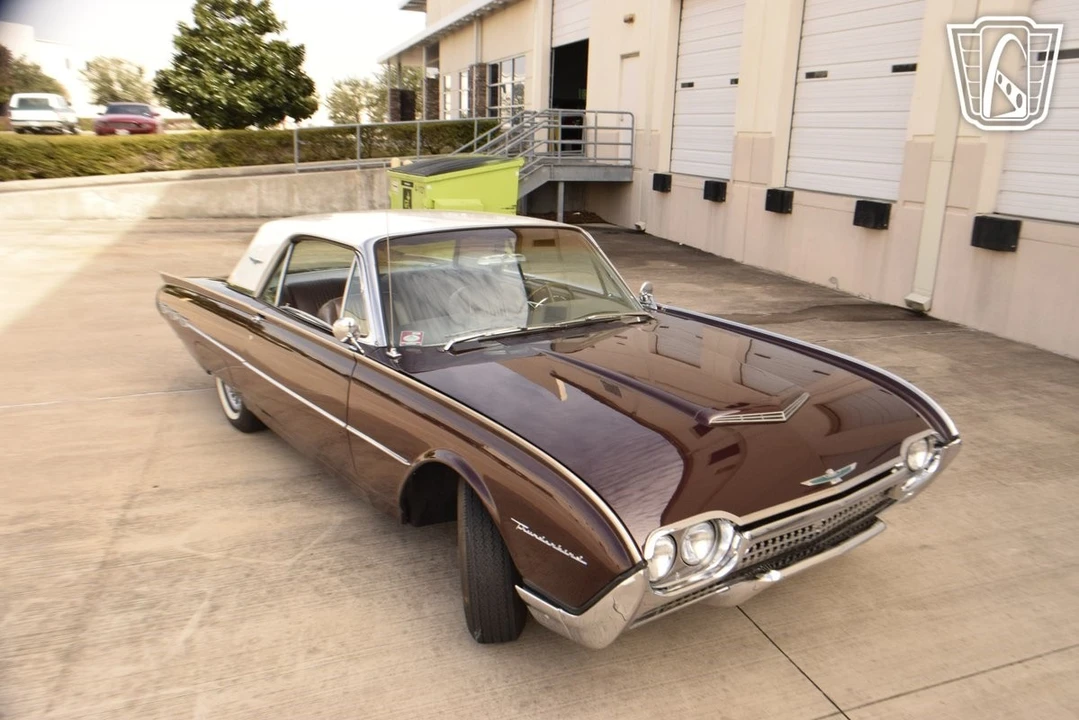 1962 Ford Thunderbird 3rd Gen - Image 19 of 21
