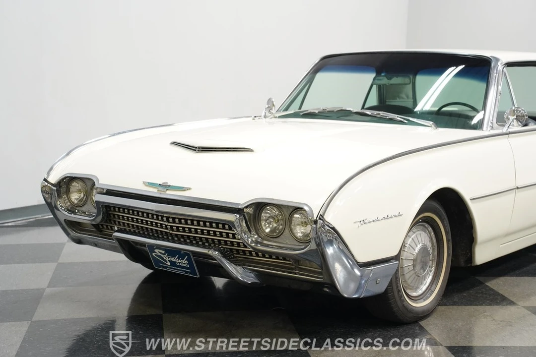 1962 Ford Thunderbird 3rd Gen - Image 19 of 21