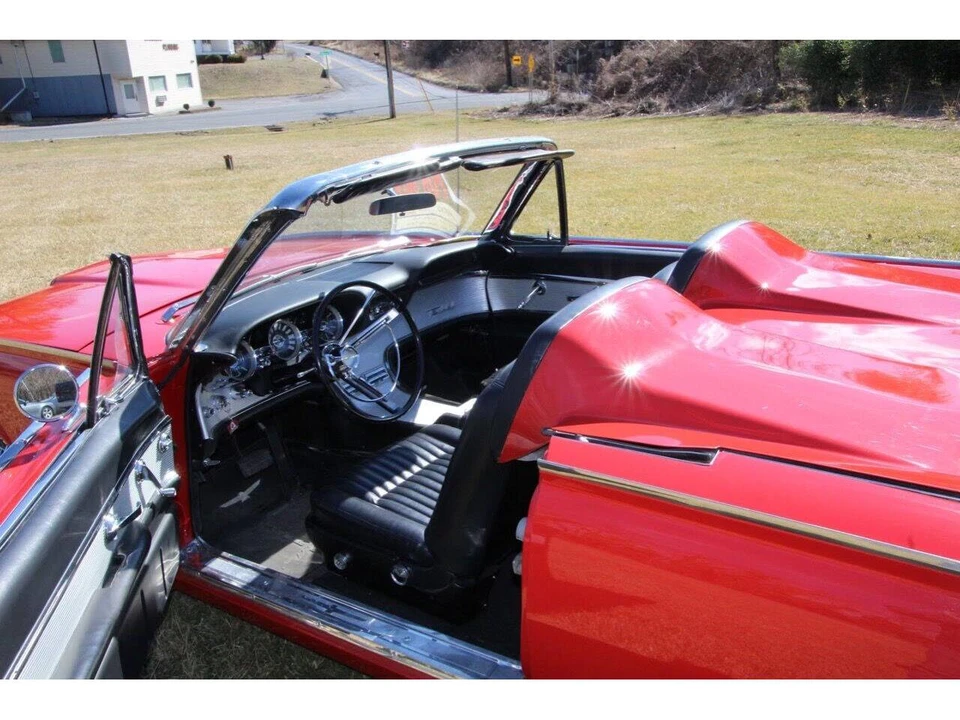 1962 Ford Thunderbird 3rd Gen - Image 12 of 27