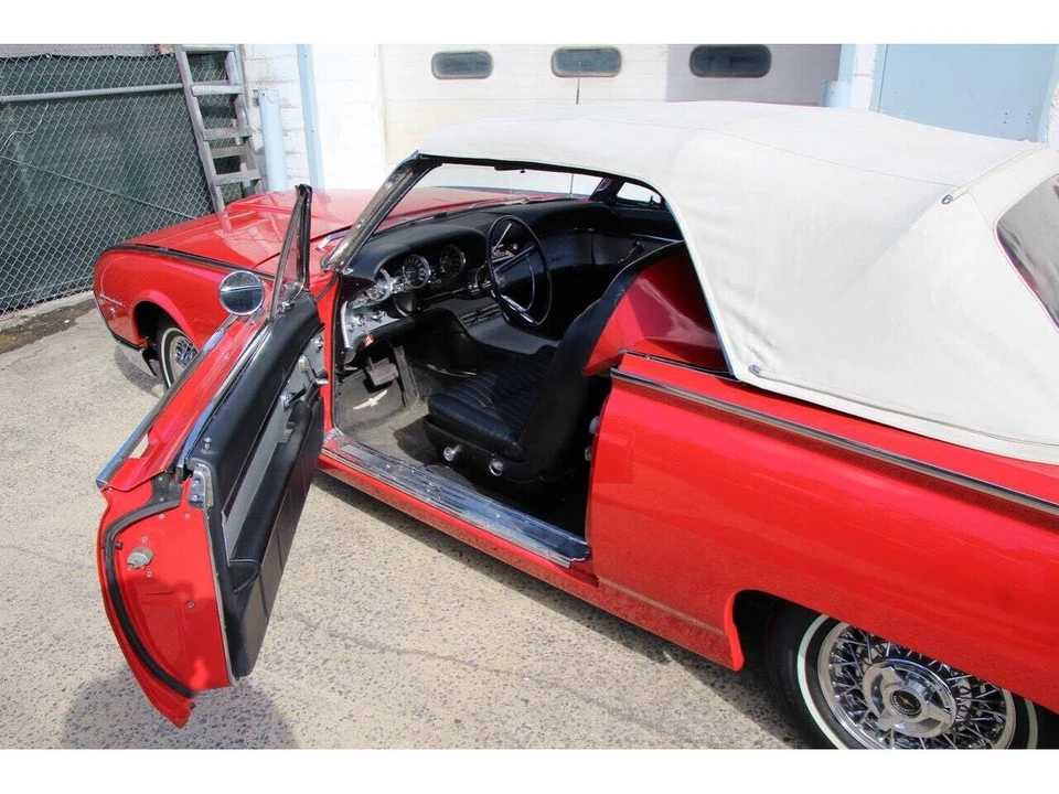 1962 Ford Thunderbird 3rd Gen - Image 17 of 27