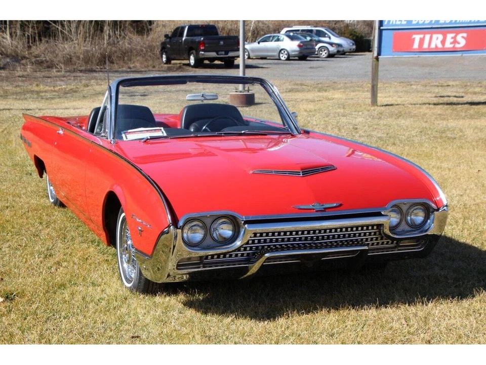 1962 Ford Thunderbird 3rd Gen - Image 8 of 27