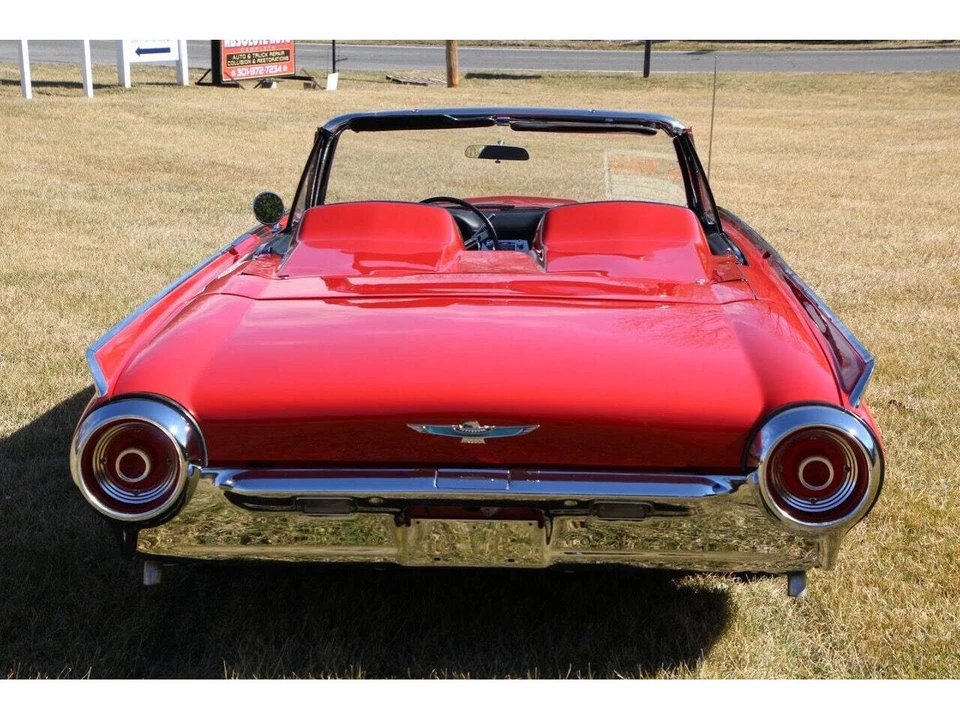 1962 Ford Thunderbird 3rd Gen - Image 10 of 27