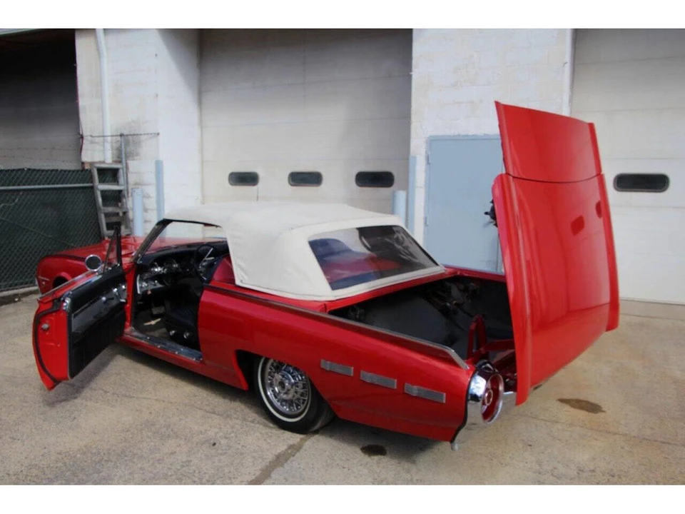 1962 Ford Thunderbird 3rd Gen - Image 21 of 27