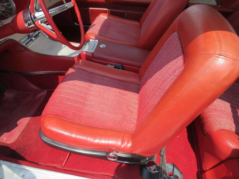 1962 Ford Thunderbird 3rd Gen - Image 10 of 31