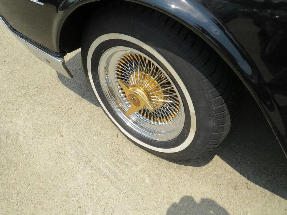 1962 Ford Thunderbird 3rd Gen - Image 30 of 31