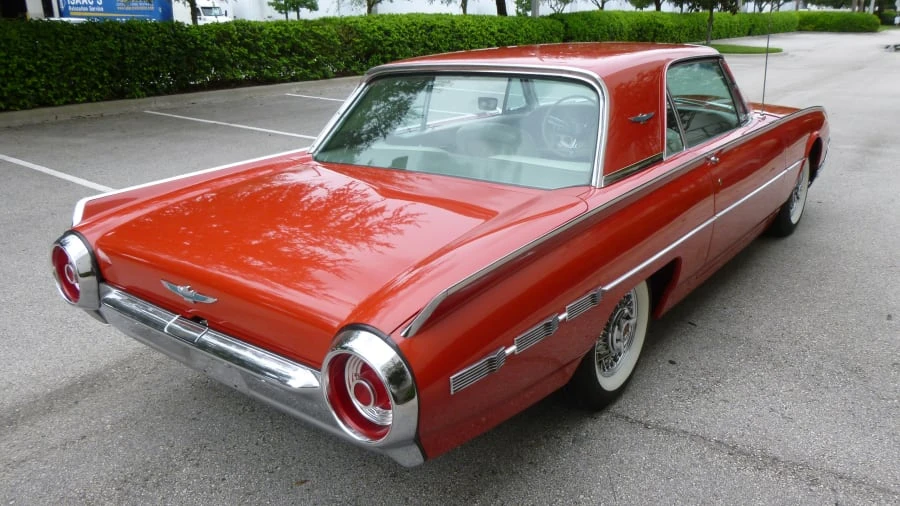 1962 Ford Thunderbird 3rd Gen - Image 2 of 8