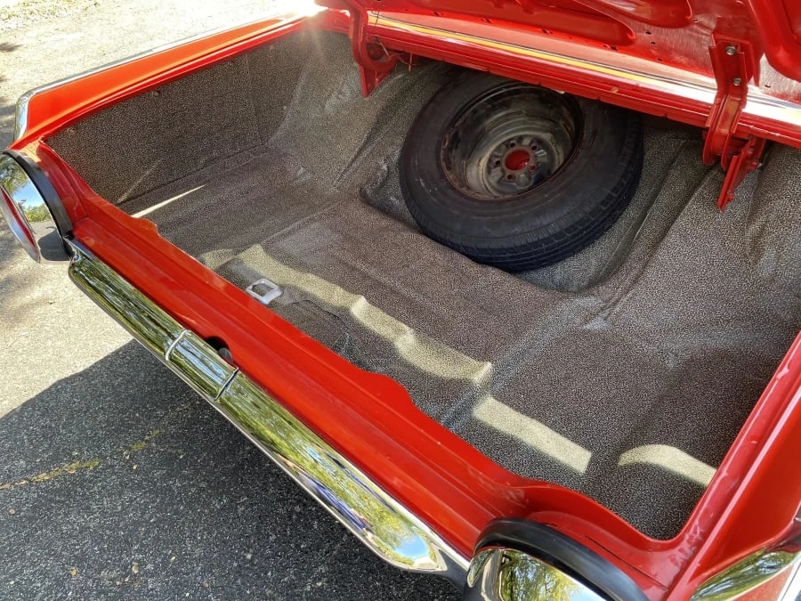 1962 Ford Thunderbird 3rd Gen - Image 11 of 15
