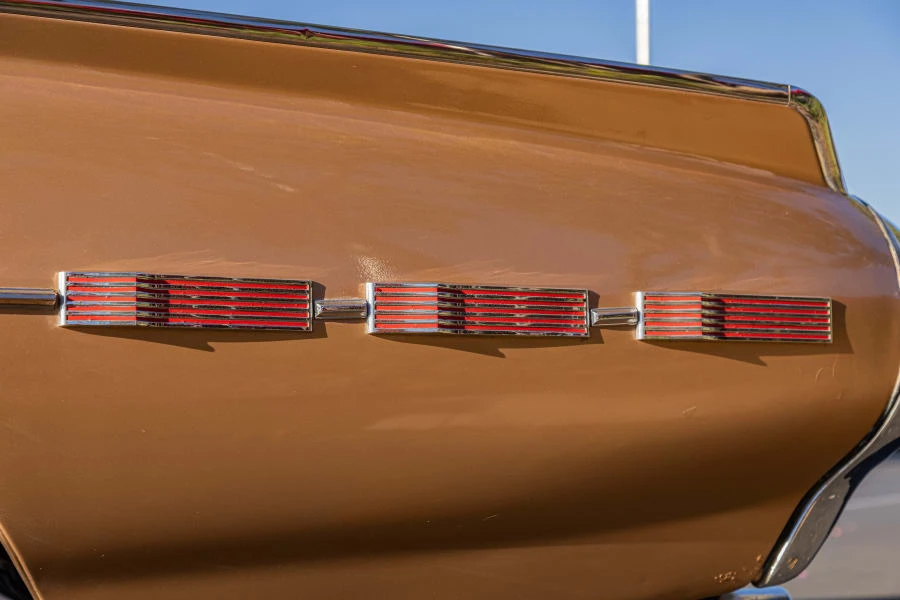 1962 Ford Thunderbird 3rd Gen - Image 16 of 31