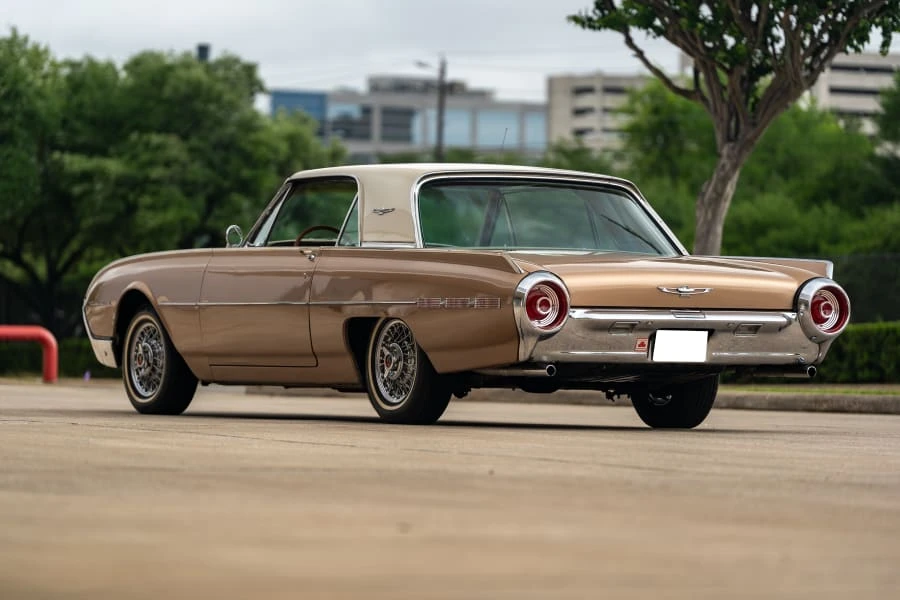 1962 Ford Thunderbird 3rd Gen - Image 9 of 22