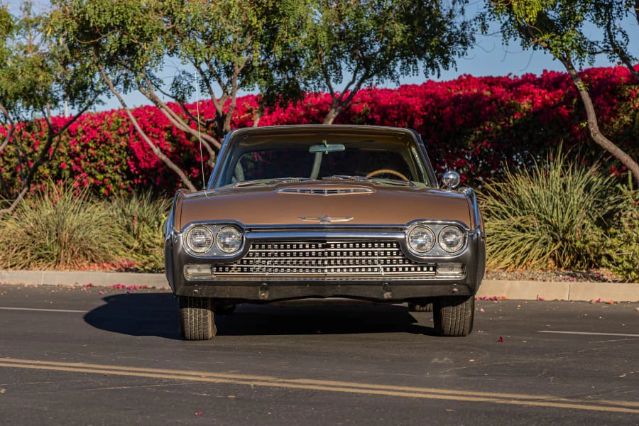1962 Ford Thunderbird 3rd Gen - Image 4 of 31