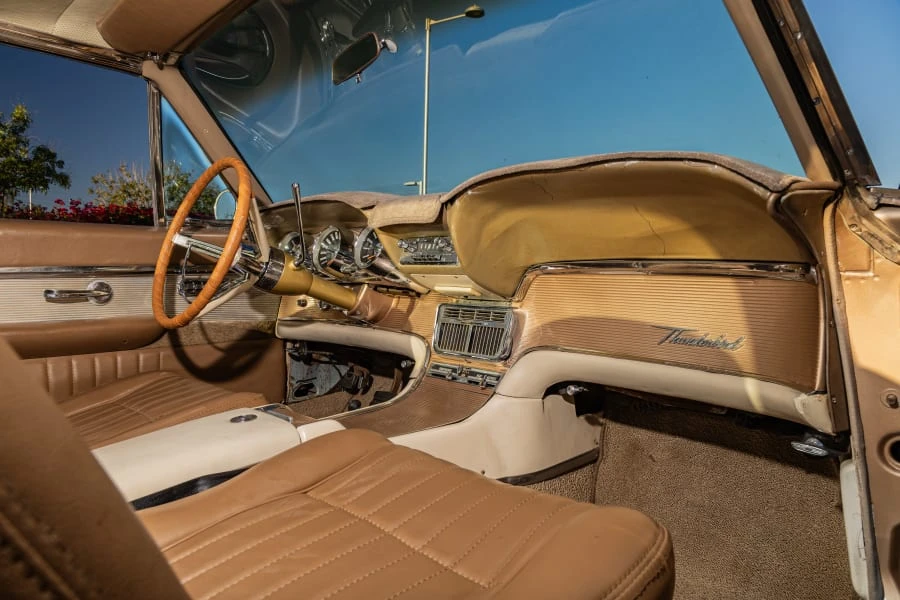 1962 Ford Thunderbird 3rd Gen - Image 24 of 31