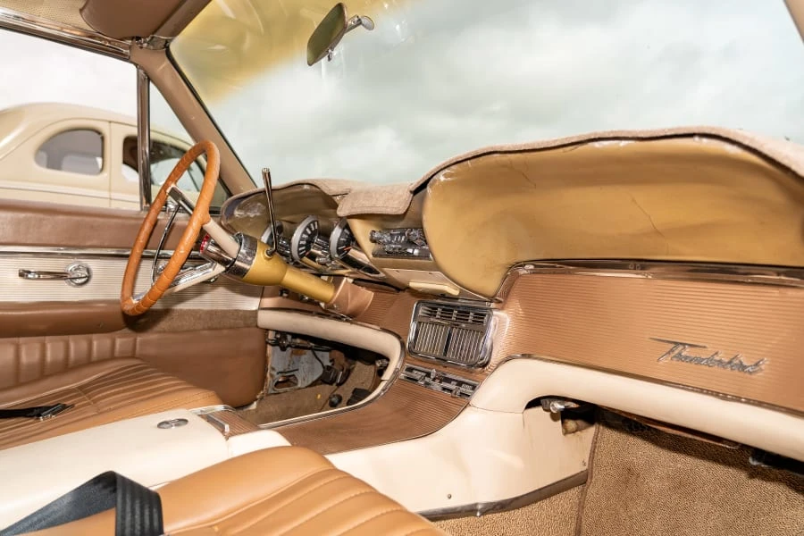 1962 Ford Thunderbird 3rd Gen - Image 13 of 22