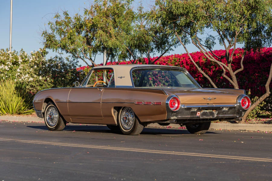 1962 Ford Thunderbird 3rd Gen - Image 17 of 31