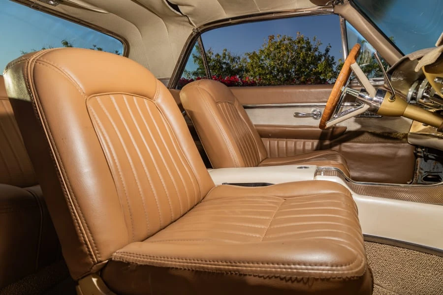 1962 Ford Thunderbird 3rd Gen - Image 25 of 31