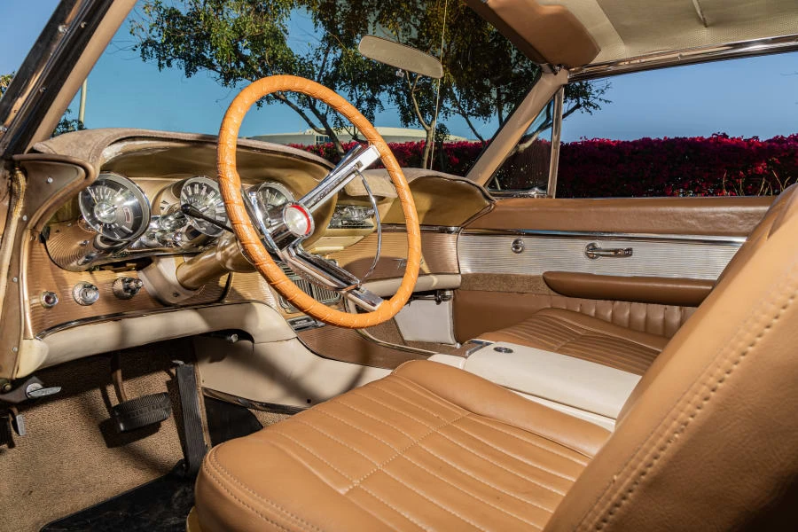 1962 Ford Thunderbird 3rd Gen - Image 28 of 31