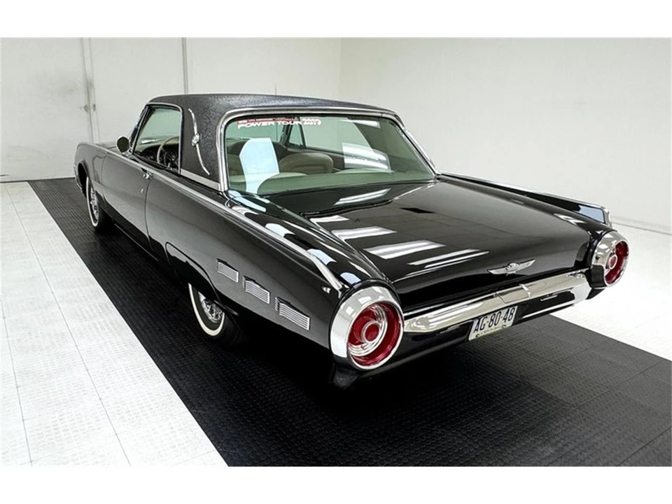 1962 Ford Thunderbird 3rd Gen - Image 3 of 31