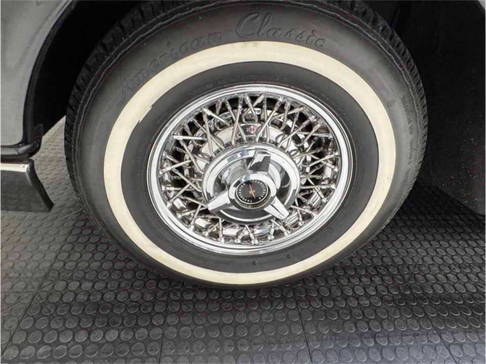1962 Ford Thunderbird 3rd Gen - Image 13 of 31