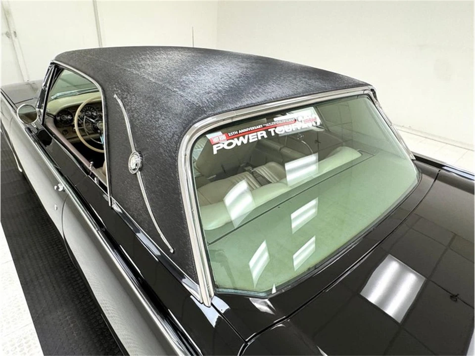 1962 Ford Thunderbird 3rd Gen - Image 19 of 31