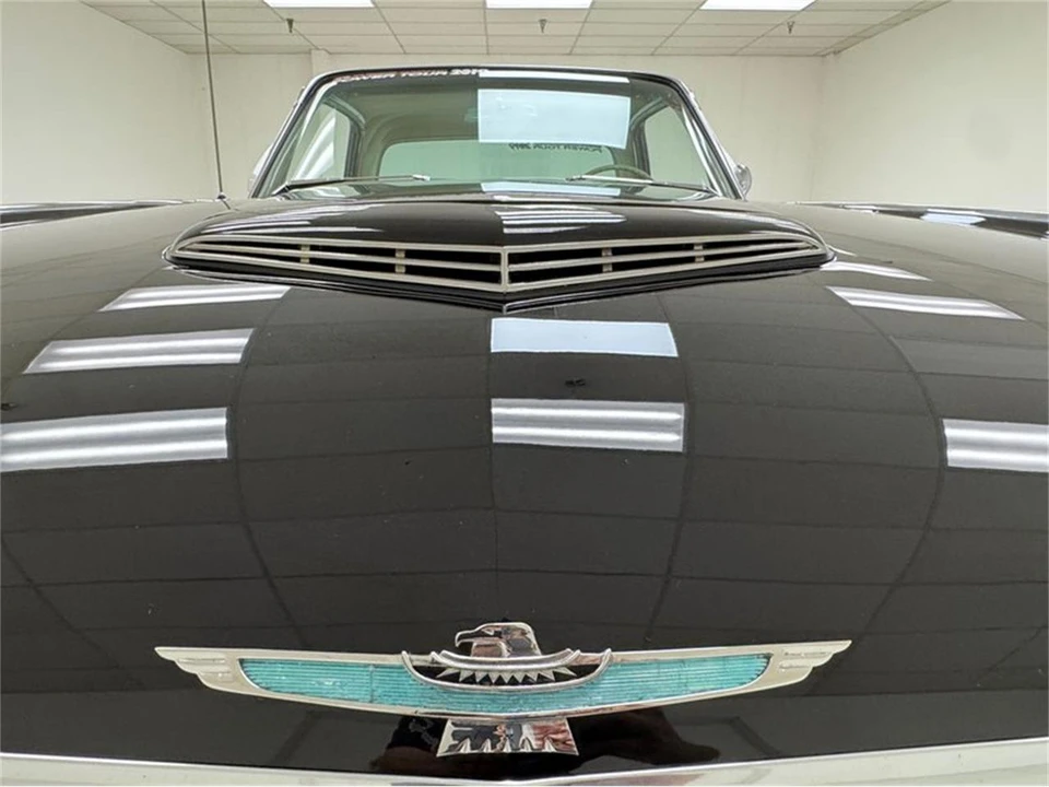 1962 Ford Thunderbird 3rd Gen - Image 10 of 31
