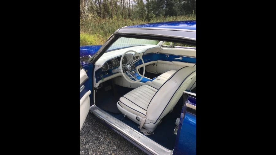 1962 Ford Thunderbird 3rd Gen - Image 3 of 9