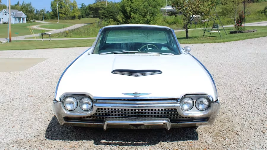 1962 Ford Thunderbird 3rd Gen - Image 4 of 31