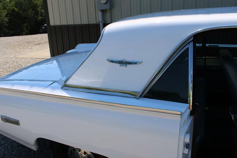 1962 Ford Thunderbird 3rd Gen - Image 30 of 31