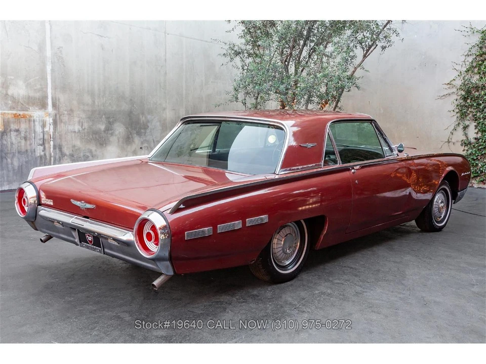 1962 Ford Thunderbird 3rd Gen - Image 4 of 31