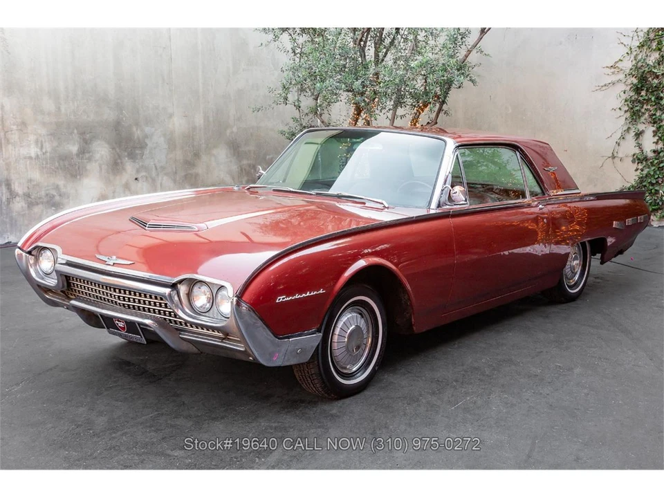 1962 Ford Thunderbird 3rd Gen - Image 7 of 31