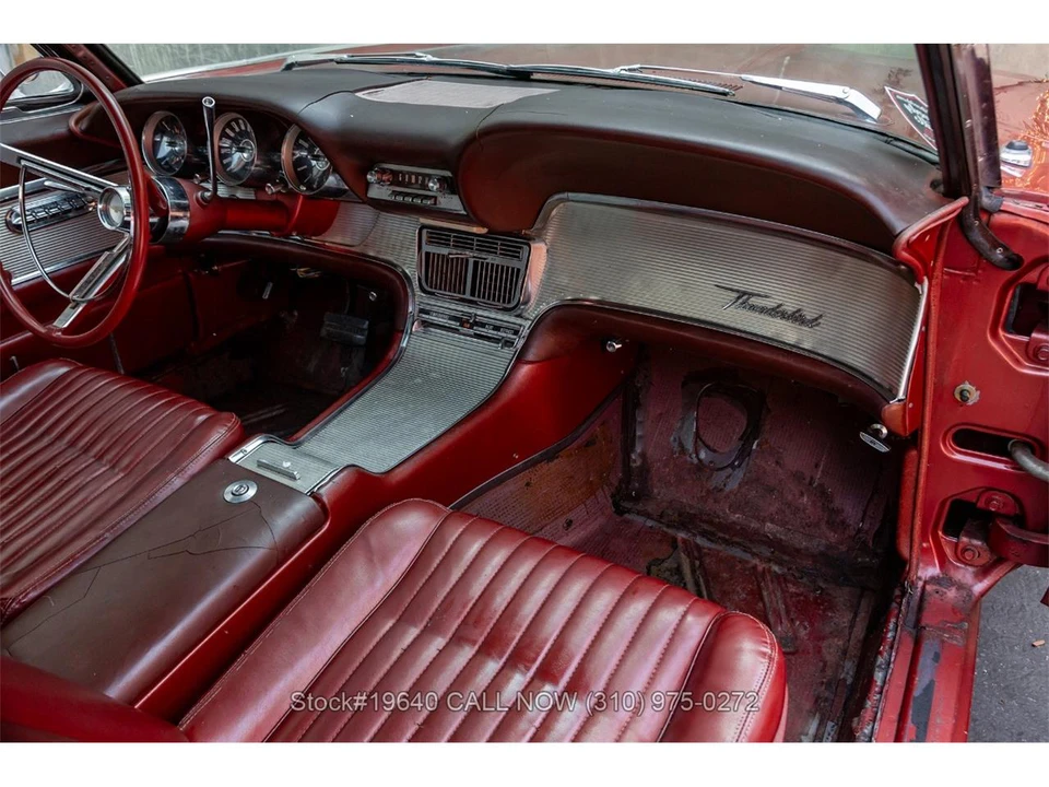 1962 Ford Thunderbird 3rd Gen - Image 21 of 31