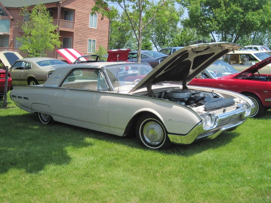 1962 Ford Thunderbird 3rd Gen - Image 6 of 8